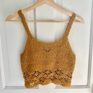 American Eagle | Flower Crochet Top ✿